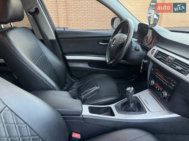 Синій БМВ 3 Серія, об'ємом двигуна 2 л та пробігом 277 тис. км за 7700 $, фото 41 на Automoto.ua