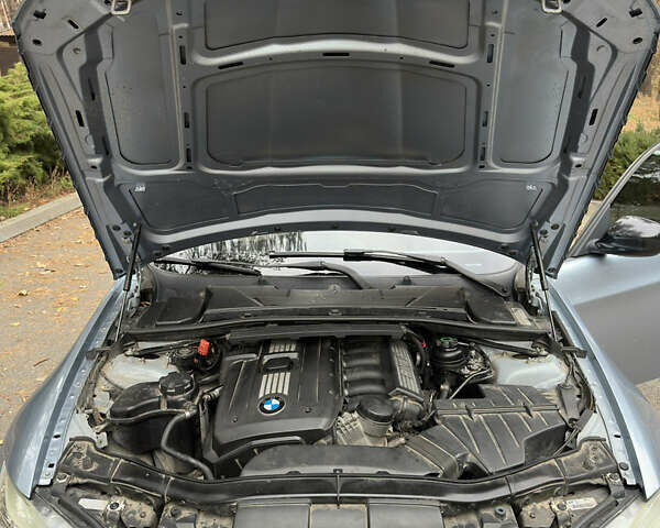 Синий БМВ 3 Серия, объемом двигателя 3 л и пробегом 274 тыс. км за 7700 $, фото 21 на Automoto.ua