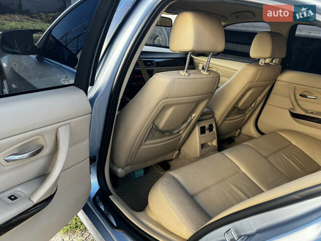 Синий БМВ 3 Серия, объемом двигателя 3 л и пробегом 182 тыс. км за 8489 $, фото 9 на Automoto.ua