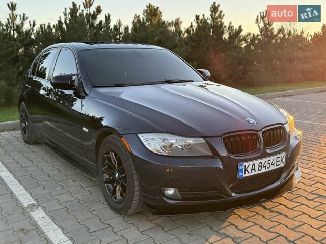 Синий БМВ 3 Серия, объемом двигателя 3 л и пробегом 360 тыс. км за 8700 $, фото 8 на Automoto.ua