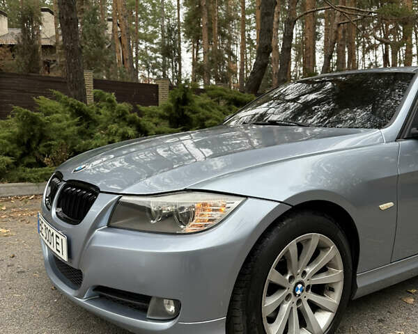 Синий БМВ 3 Серия, объемом двигателя 3 л и пробегом 274 тыс. км за 7700 $, фото 2 на Automoto.ua