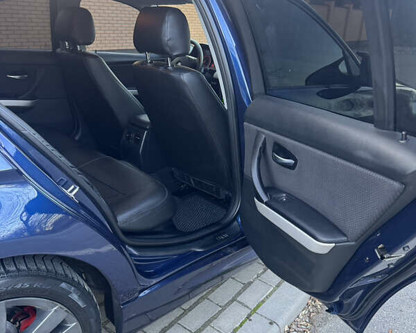 Синій БМВ 3 Серія, об'ємом двигуна 2 л та пробігом 277 тис. км за 7700 $, фото 50 на Automoto.ua
