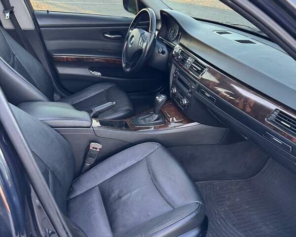 Синий БМВ 3 Серия, объемом двигателя 3 л и пробегом 360 тыс. км за 8700 $, фото 27 на Automoto.ua