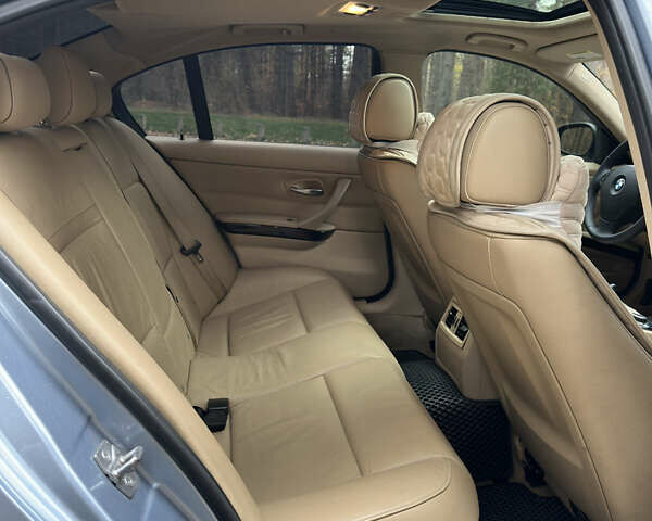 Синий БМВ 3 Серия, объемом двигателя 3 л и пробегом 274 тыс. км за 7700 $, фото 11 на Automoto.ua