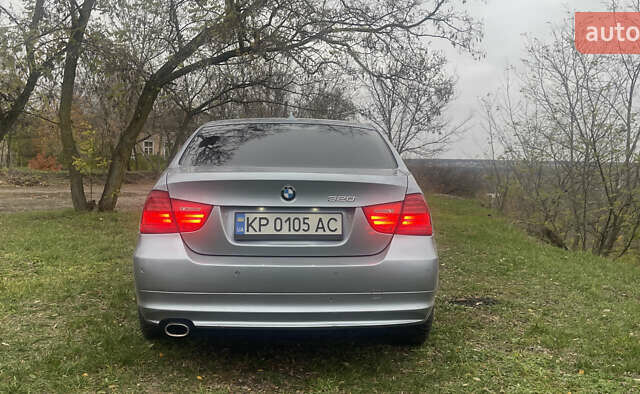 Синій БМВ 3 Серія, об'ємом двигуна 2 л та пробігом 165 тис. км за 10500 $, фото 25 на Automoto.ua