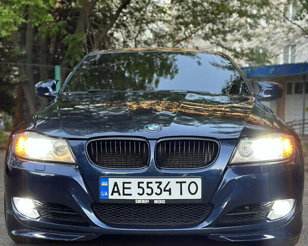 Синий БМВ 3 Серия, объемом двигателя 3 л и пробегом 231 тыс. км за 9999 $, фото 6 на Automoto.ua