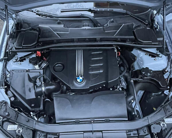 Синій БМВ 3 Серія, об'ємом двигуна 2 л та пробігом 165 тис. км за 10500 $, фото 9 на Automoto.ua