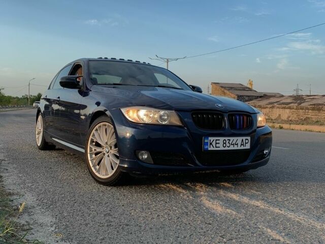 БМВ 3 Серия 2011 в Каменское - Днепродзержинск на Automoto.ua Синий БМВ 3 Серия, объемом двигателя 3 л и пробегом 173 тыс. км за 7900 $, фото 7 на Automoto.ua