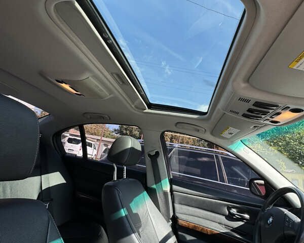 Синий БМВ 3 Серия, объемом двигателя 3 л и пробегом 139 тыс. км за 10500 $, фото 10 на Automoto.ua