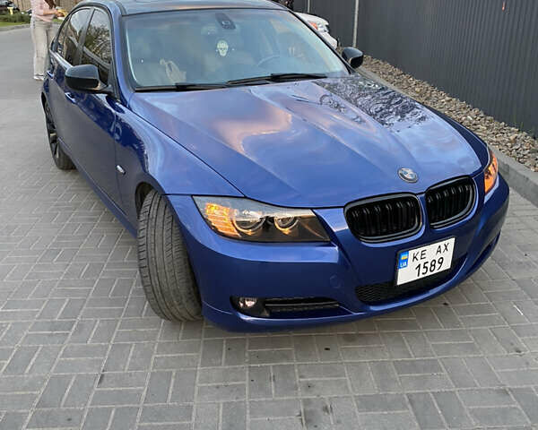 Синий БМВ 3 Серия, объемом двигателя 3 л и пробегом 161 тыс. км за 10800 $, фото 16 на Automoto.ua