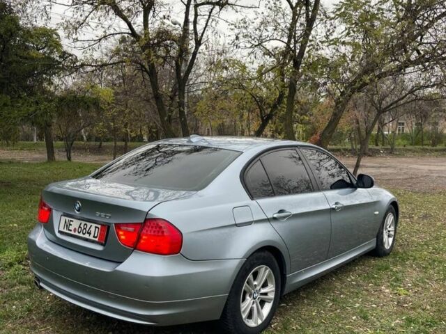 Синій БМВ 3 Серія, об'ємом двигуна 2 л та пробігом 2 тис. км за 10500 $, фото 6 на Automoto.ua