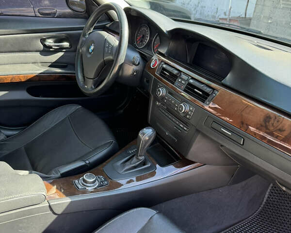 Синий БМВ 3 Серия, объемом двигателя 3 л и пробегом 139 тыс. км за 10500 $, фото 12 на Automoto.ua