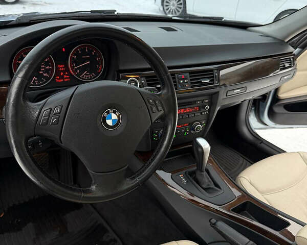 Синій БМВ 3 Серія, об'ємом двигуна 3 л та пробігом 172 тис. км за 7300 $, фото 24 на Automoto.ua