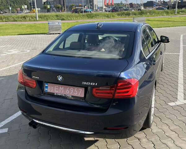 Синий БМВ 3 Серия, объемом двигателя 2 л и пробегом 157 тыс. км за 12600 $, фото 6 на Automoto.ua