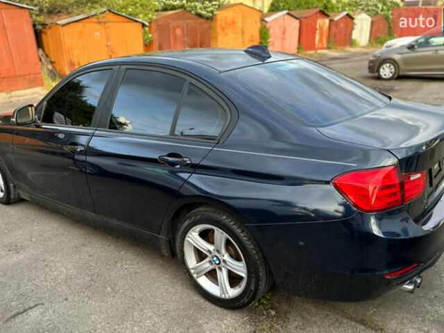 БМВ 3 Серия 2012 в Ровно на Automoto.ua Синий БМВ 3 Серия, объемом двигателя 2 л и пробегом 155 тыс. км за 6400 $, фото 1 на Automoto.ua