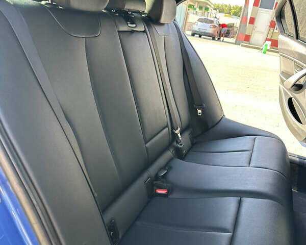 Синій БМВ 3 Серія, об'ємом двигуна 2 л та пробігом 181 тис. км за 14600 $, фото 19 на Automoto.ua