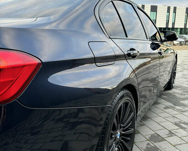 Синий БМВ 3 Серия, объемом двигателя 2 л и пробегом 380 тыс. км за 12900 $, фото 11 на Automoto.ua