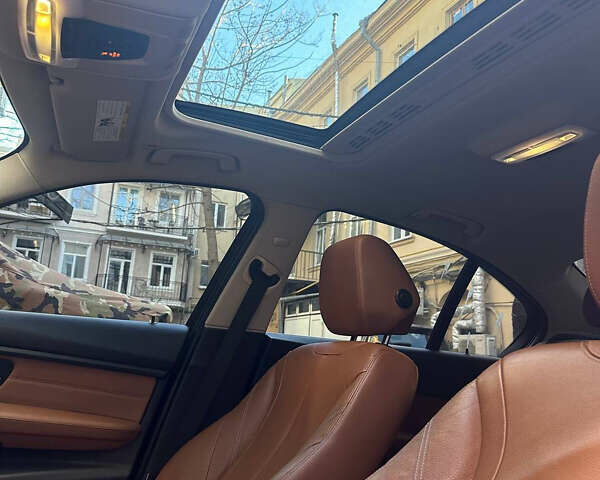 Синій БМВ 3 Серія, об'ємом двигуна 2 л та пробігом 208 тис. км за 14000 $, фото 6 на Automoto.ua