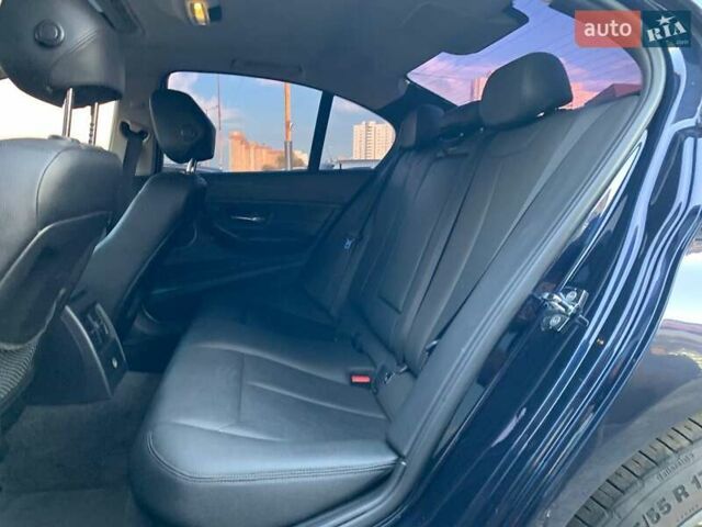 Синий БМВ 3 Серия, объемом двигателя 2 л и пробегом 187 тыс. км за 12490 $, фото 9 на Automoto.ua