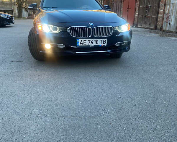 Синий БМВ 3 Серия, объемом двигателя 2 л и пробегом 248 тыс. км за 12299 $, фото 8 на Automoto.ua