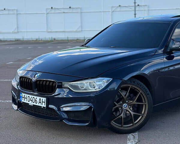 Синий БМВ 3 Серия, объемом двигателя 2 л и пробегом 201 тыс. км за 13900 $, фото 1 на Automoto.ua