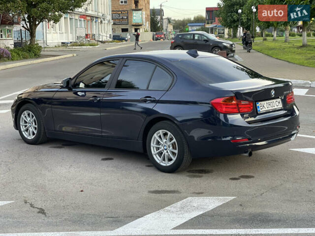 Синій БМВ 3 Серія, об'ємом двигуна 2 л та пробігом 260 тис. км за 13500 $, фото 7 на Automoto.ua