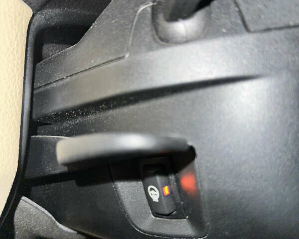 Синій БМВ 3 Серія, об'ємом двигуна 2 л та пробігом 206 тис. км за 12900 $, фото 23 на Automoto.ua