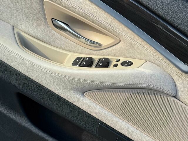 Синий БМВ 3 Серия, объемом двигателя 2 л и пробегом 232 тыс. км за 14450 $, фото 4 на Automoto.ua