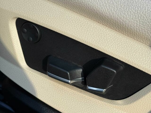 Синий БМВ 3 Серия, объемом двигателя 2 л и пробегом 232 тыс. км за 14450 $, фото 5 на Automoto.ua