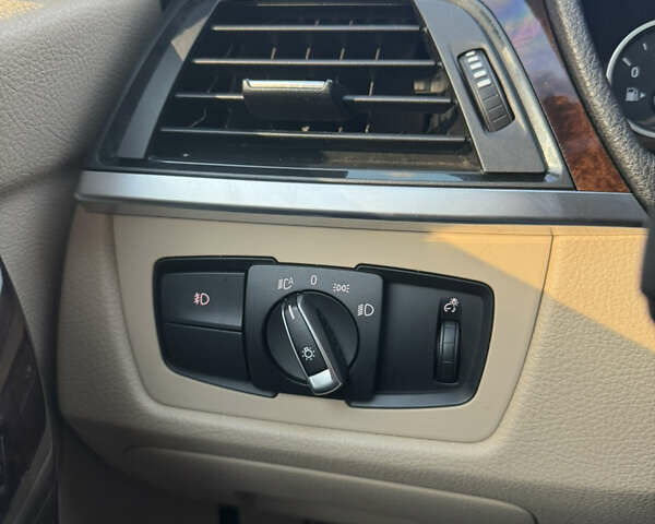 Синий БМВ 3 Серия, объемом двигателя 2 л и пробегом 215 тыс. км за 13500 $, фото 20 на Automoto.ua