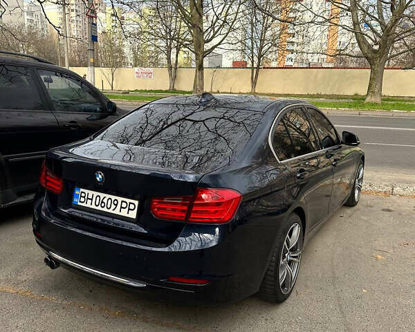 Синій БМВ 3 Серія, об'ємом двигуна 2 л та пробігом 208 тис. км за 14000 $, фото 2 на Automoto.ua