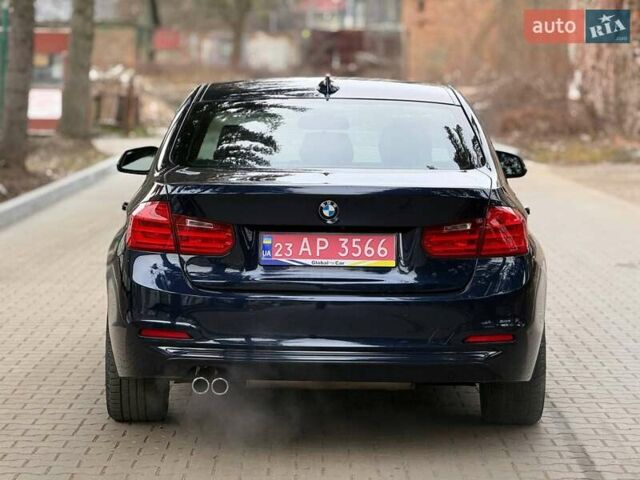 Синий БМВ 3 Серия, объемом двигателя 2 л и пробегом 131 тыс. км за 12650 $, фото 4 на Automoto.ua
