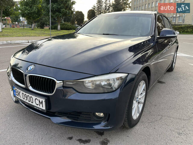 Синій БМВ 3 Серія, об'ємом двигуна 2 л та пробігом 260 тис. км за 13500 $, фото 26 на Automoto.ua