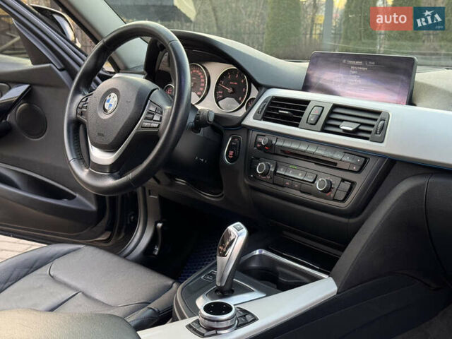 Синій БМВ 3 Серія, об'ємом двигуна 2 л та пробігом 245 тис. км за 12650 $, фото 48 на Automoto.ua