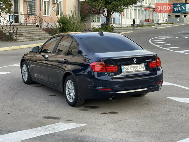 Синій БМВ 3 Серія, об'ємом двигуна 2 л та пробігом 260 тис. км за 13500 $, фото 8 на Automoto.ua