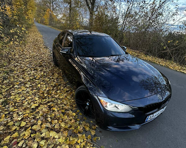 Синій БМВ 3 Серія, об'ємом двигуна 2 л та пробігом 245 тис. км за 13300 $, фото 5 на Automoto.ua