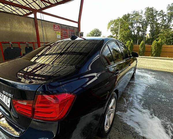 Синий БМВ 3 Серия, объемом двигателя 2 л и пробегом 194 тыс. км за 13000 $, фото 5 на Automoto.ua