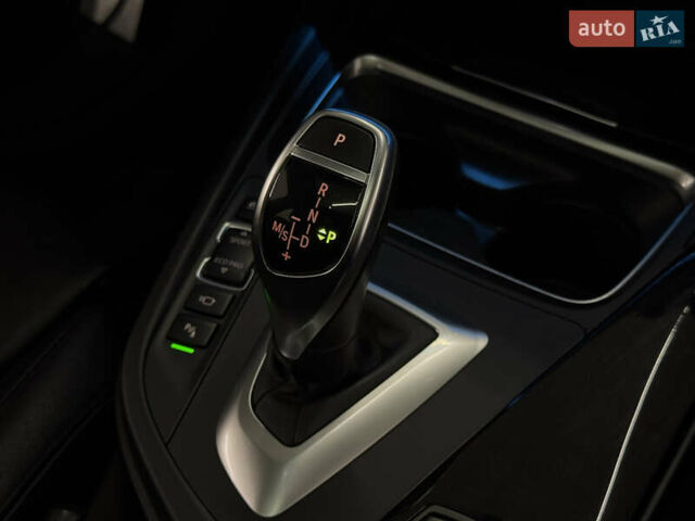 Синий БМВ 3 Серия, объемом двигателя 2.98 л и пробегом 170 тыс. км за 19299 $, фото 34 на Automoto.ua