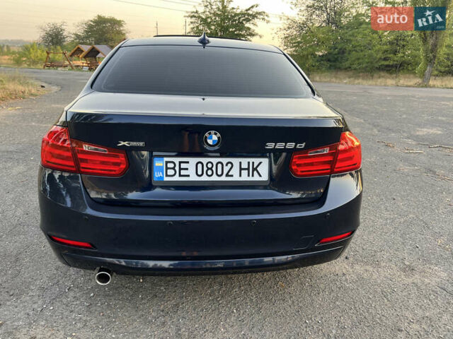 Синий БМВ 3 Серия, объемом двигателя 2 л и пробегом 213 тыс. км за 15000 $, фото 5 на Automoto.ua