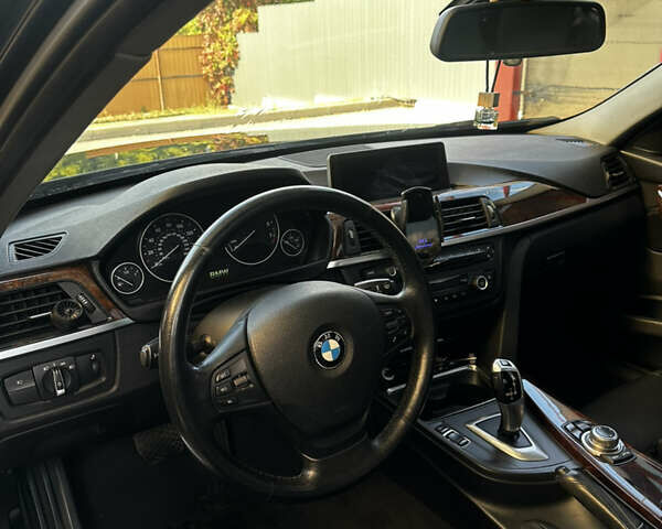 Синий БМВ 3 Серия, объемом двигателя 2 л и пробегом 194 тыс. км за 13000 $, фото 7 на Automoto.ua