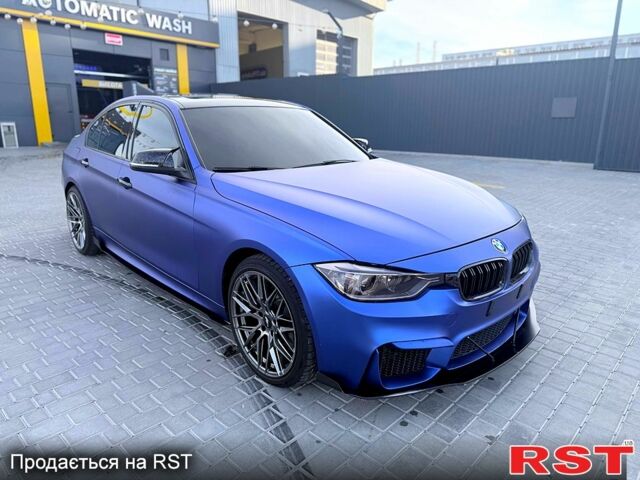 Синий БМВ 3 Серия, объемом двигателя 2 л и пробегом 257 тыс. км за 18000 $, фото 1 на Automoto.ua