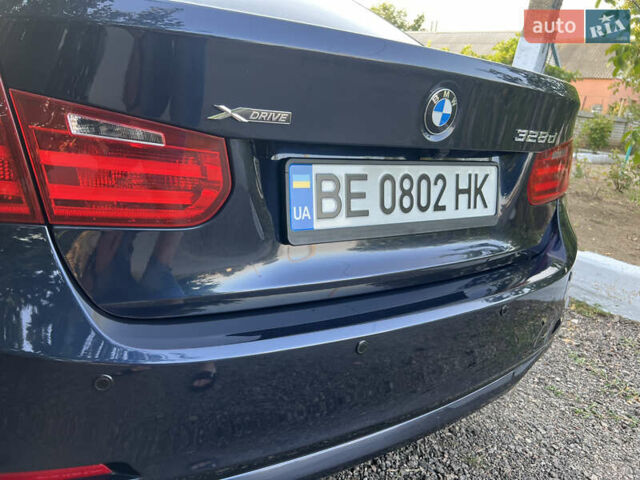 Синий БМВ 3 Серия, объемом двигателя 2 л и пробегом 213 тыс. км за 15000 $, фото 9 на Automoto.ua