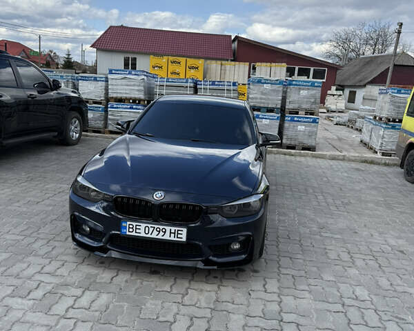 Синий БМВ 3 Серия, объемом двигателя 2 л и пробегом 228 тыс. км за 11900 $, фото 5 на Automoto.ua