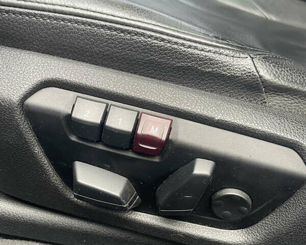 Синий БМВ 3 Серия, объемом двигателя 2 л и пробегом 180 тыс. км за 13700 $, фото 23 на Automoto.ua