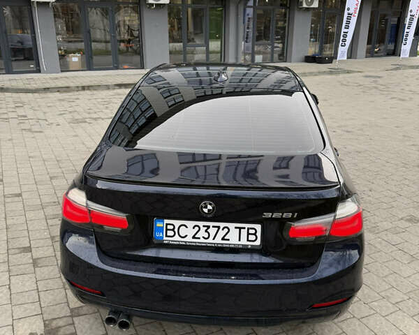 Синий БМВ 3 Серия, объемом двигателя 2 л и пробегом 205 тыс. км за 13000 $, фото 7 на Automoto.ua