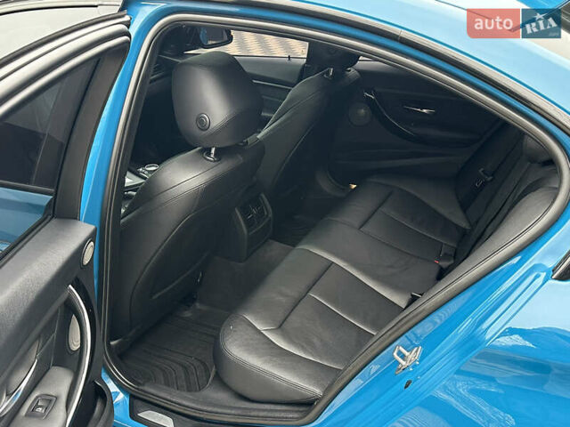 Синій БМВ 3 Серія, об'ємом двигуна 2.98 л та пробігом 169 тис. км за 21000 $, фото 13 на Automoto.ua