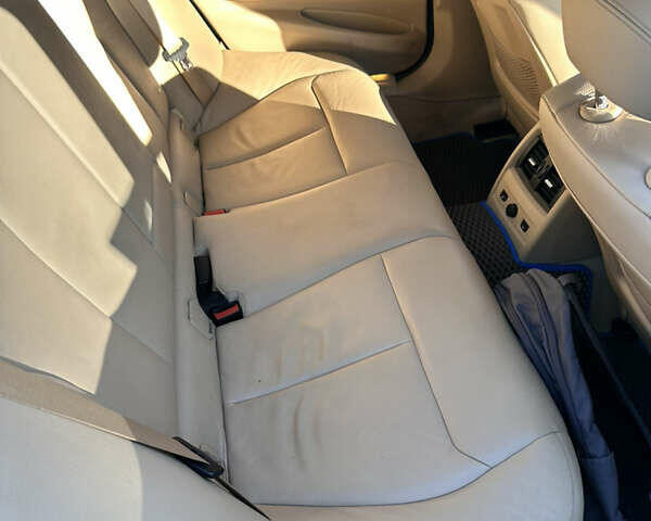 Синій БМВ 3 Серія, об'ємом двигуна 2 л та пробігом 180 тис. км за 13999 $, фото 7 на Automoto.ua