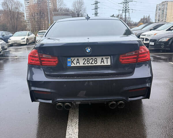 Синій БМВ 3 Серія, об'ємом двигуна 2 л та пробігом 244 тис. км за 18500 $, фото 1 на Automoto.ua