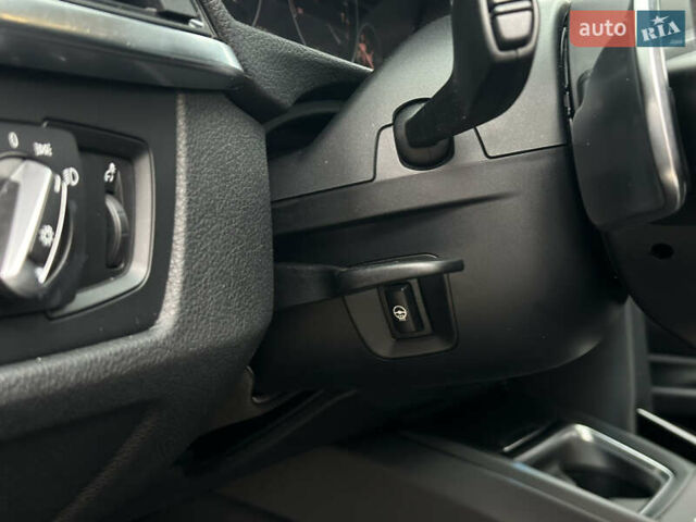 Синій БМВ 3 Серія, об'ємом двигуна 2.98 л та пробігом 169 тис. км за 21000 $, фото 19 на Automoto.ua