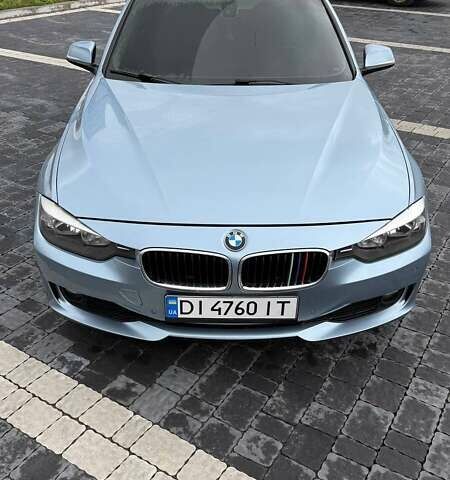 Синий БМВ 3 Серия, объемом двигателя 2 л и пробегом 125 тыс. км за 13700 $, фото 3 на Automoto.ua